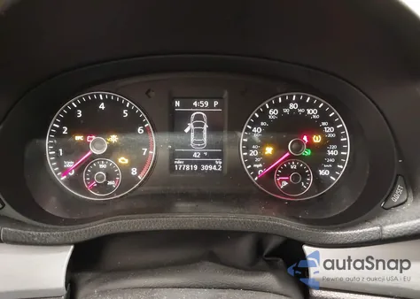 2012 Volkswagen Passat 2.5L Se z USA, uszkodzony, nr VIN 1VWBP7A3XCC048269